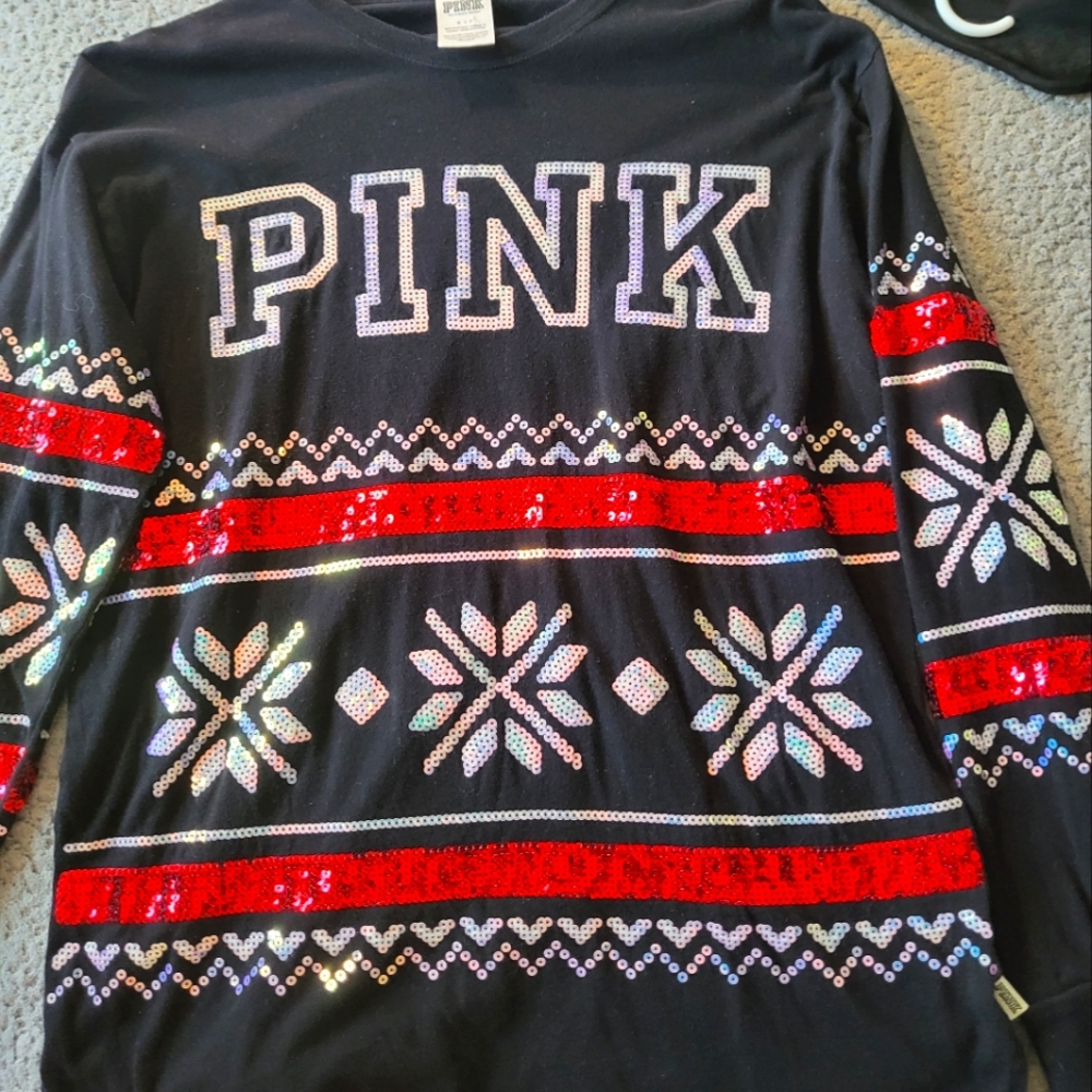 PINK Long Sleeve Christmas Tee